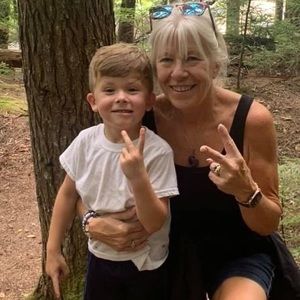 Meet your Posher, Kim